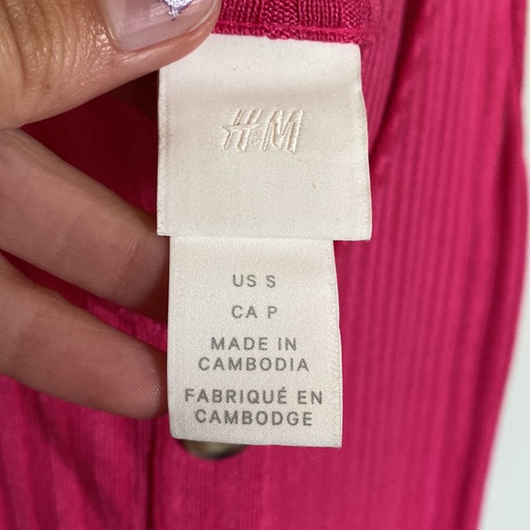 H&M ribbed tank - Picture 5 of 5